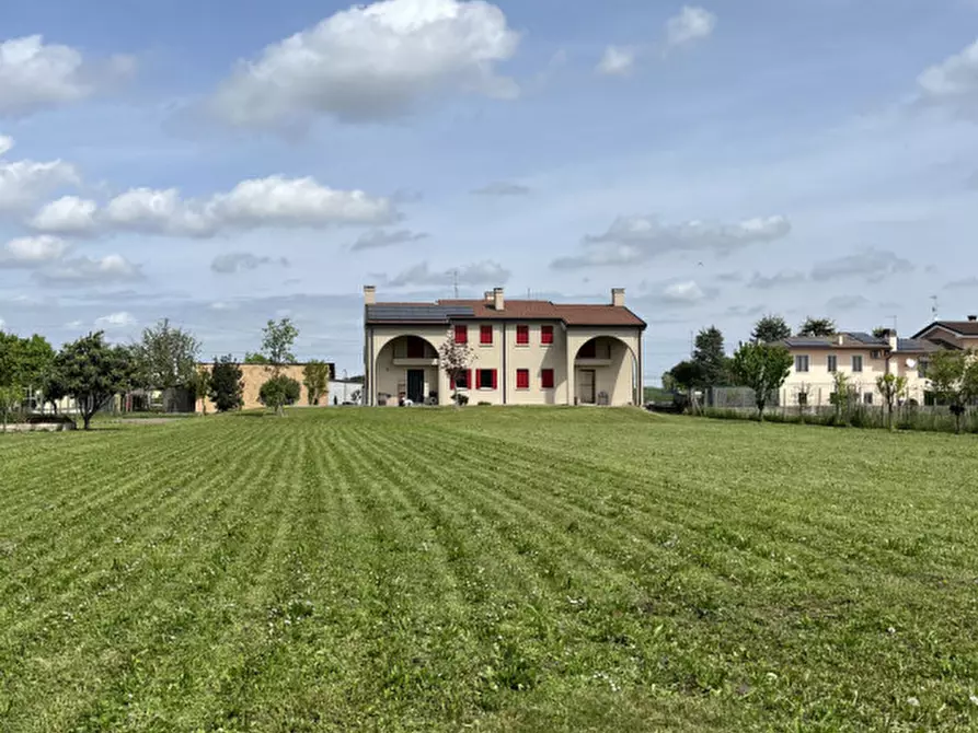 Immagine 1 di Casa bifamiliare in vendita  in via valli a Casalserugo