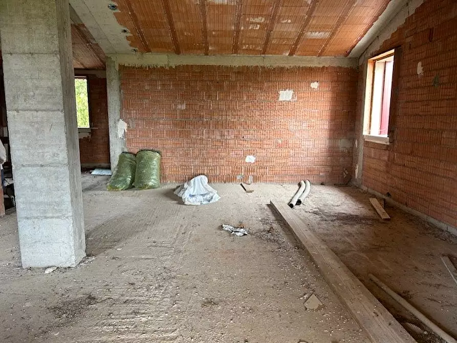 Immagine 2 di Casa bifamiliare in vendita  in via valli a Casalserugo