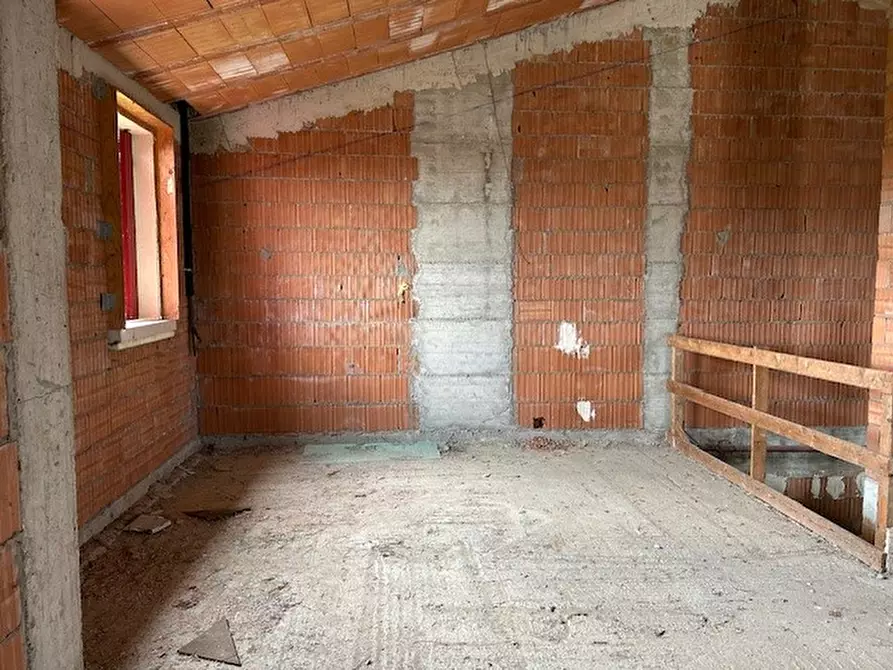 Immagine 5 di Casa bifamiliare in vendita  in via valli a Casalserugo