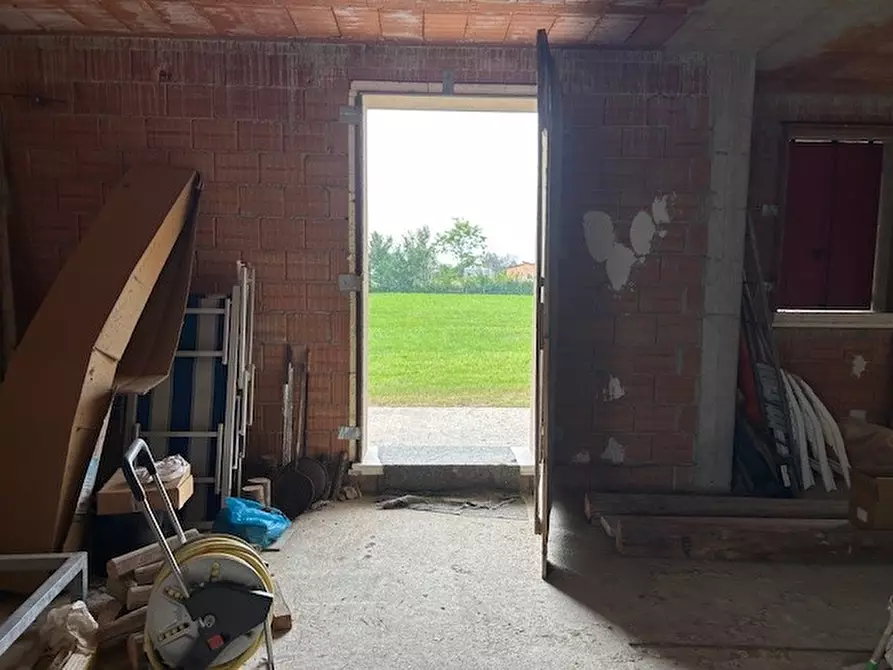 Immagine 9 di Casa bifamiliare in vendita  in via valli a Casalserugo