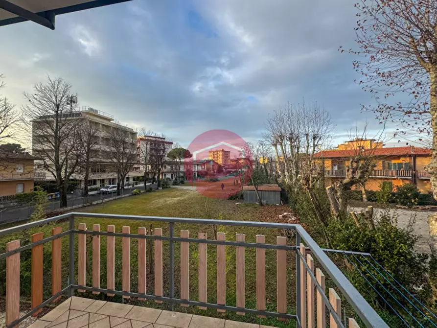 Immagine 6 di Appartamento in vendita  a Cesenatico