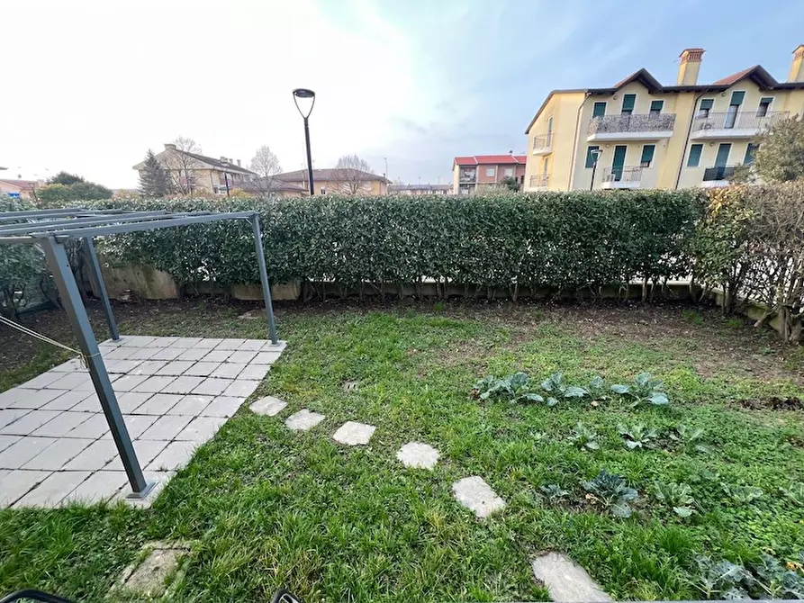 Immagine 22 di Appartamento in vendita  a Campagna Lupia