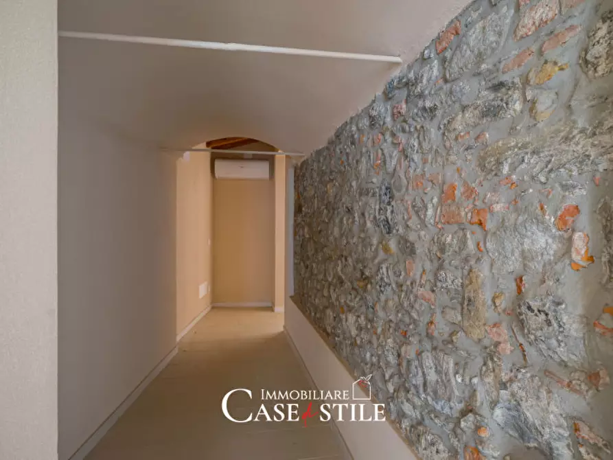 Immagine 9 di Appartamento in vendita  a Sarzana