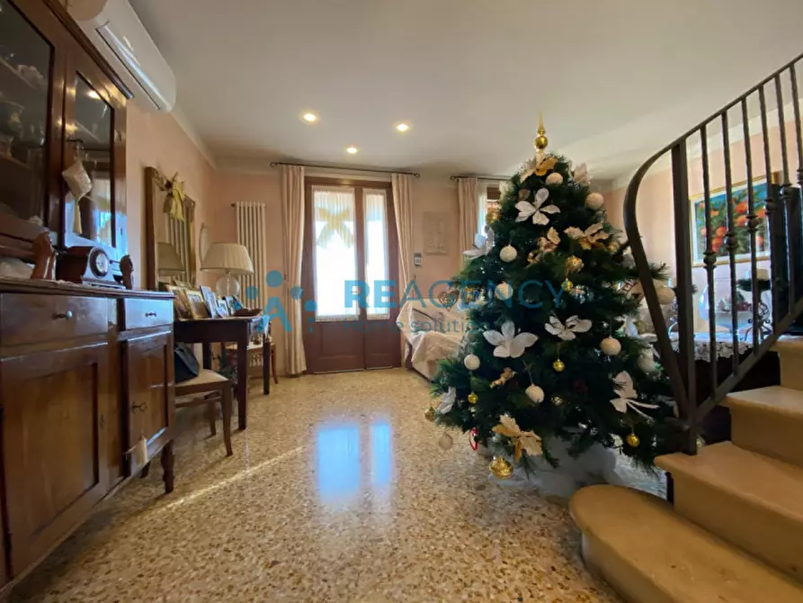 Immagine 9 di Casa bifamiliare in vendita  in via Mistorigo a Arcugnano