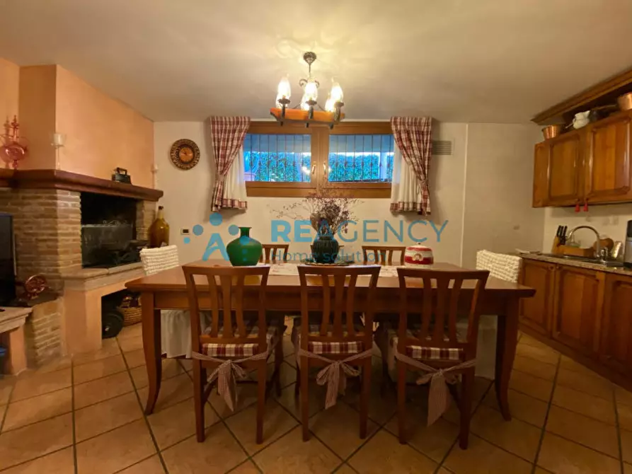 Immagine 16 di Casa bifamiliare in vendita  in via Mistorigo a Arcugnano