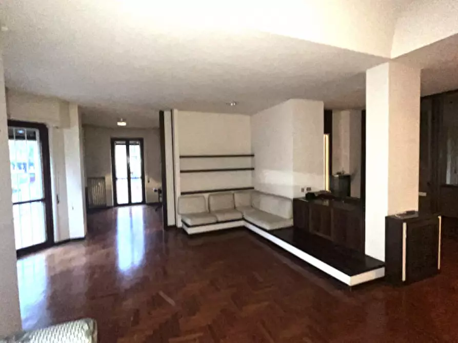 Immagine 8 di Appartamento in vendita  in Via Flaminia a Roma