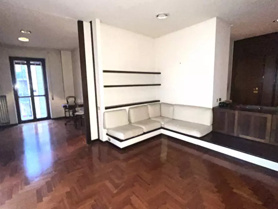 Immagine 10 di Appartamento in vendita  in Via Flaminia a Roma