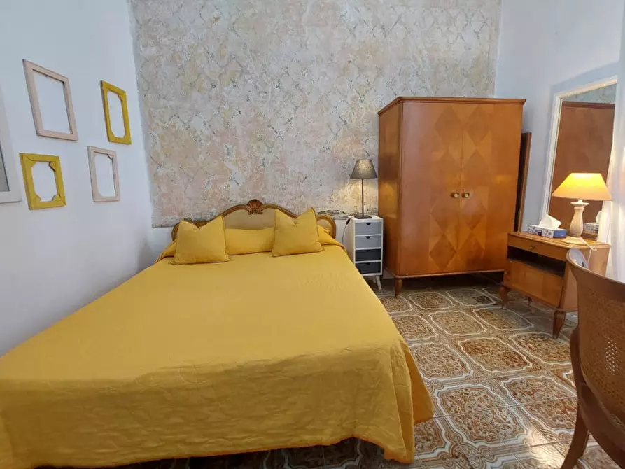 Immagine 10 di Appartamento in affitto  in via San Severo a Capodimonte 44 a Napoli