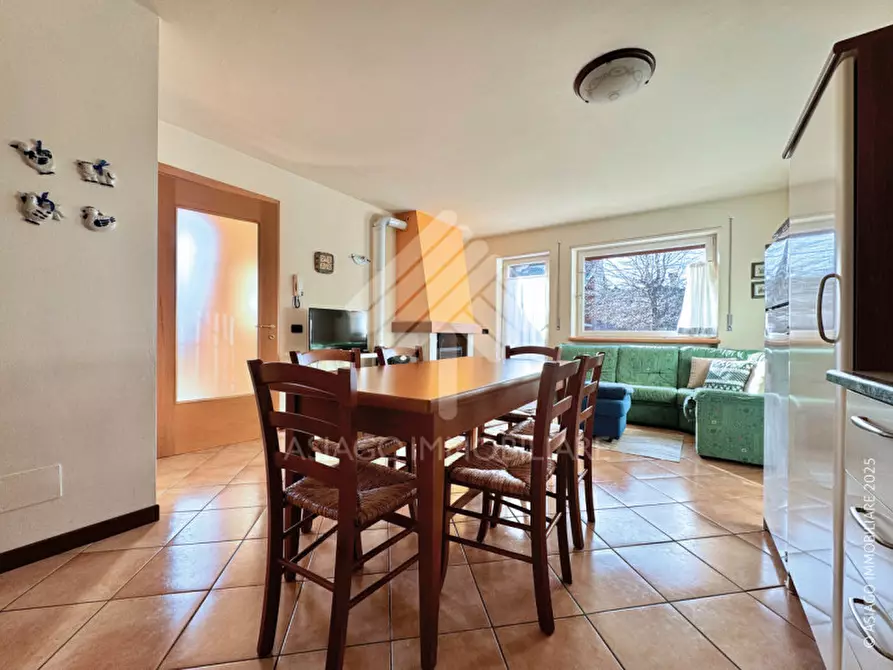 Immagine 10 di Appartamento in vendita  a Roana