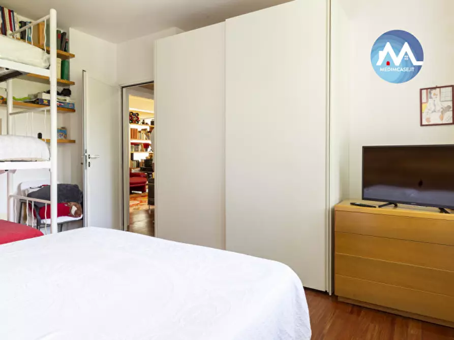 Immagine 14 di Appartamento in vendita  in via kennedy a Pesaro