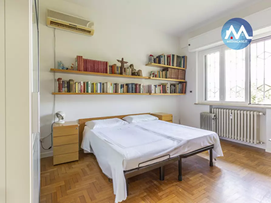 Immagine 15 di Appartamento in vendita  in via kennedy a Pesaro