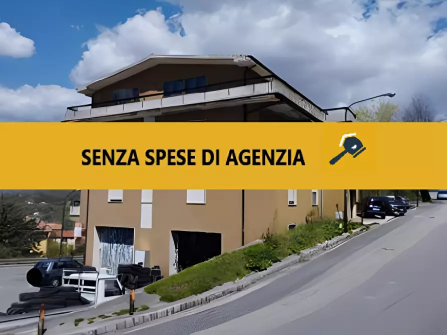 Immagine 2 di Appartamento in vendita  in Via Rocco Scotellaro a Lauria