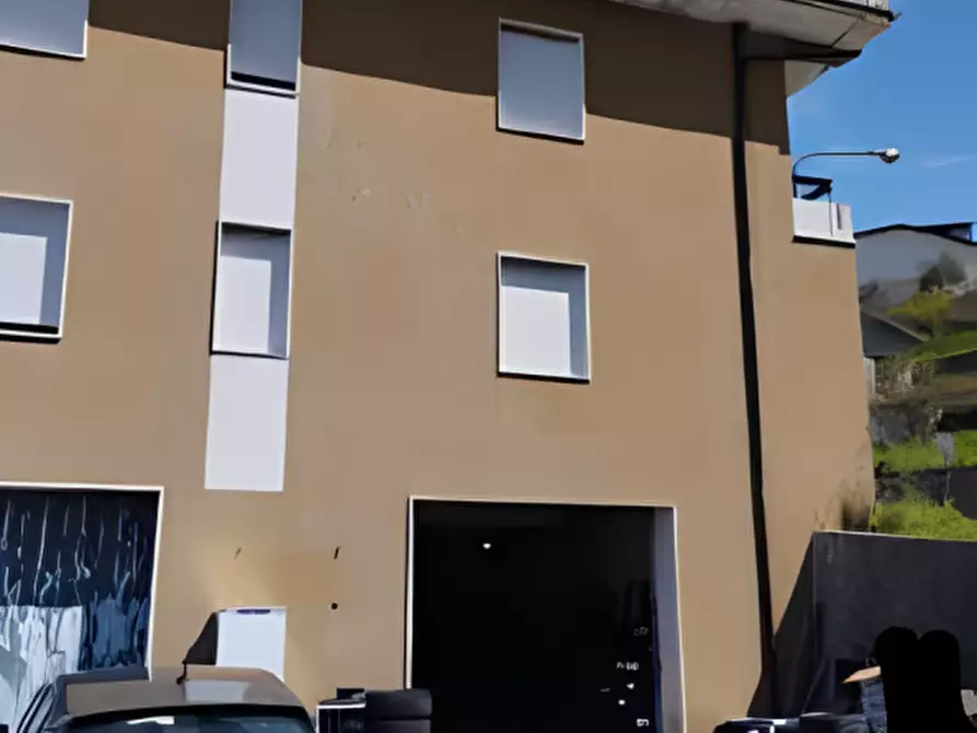 Immagine 4 di Appartamento in vendita  in Via Rocco Scotellaro a Lauria