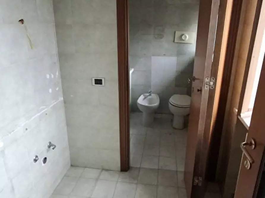 Immagine 9 di Casa indipendente in vendita  in Via Carducci a Buscate