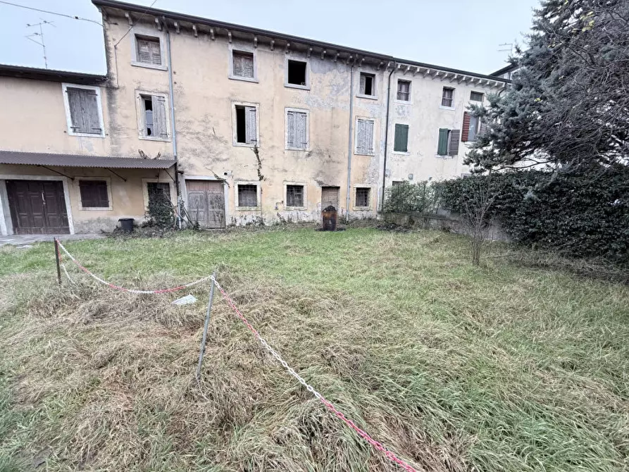 Immagine 1 di Rustico / casale in vendita  in Via Fossa Crear a San Giovanni Lupatoto