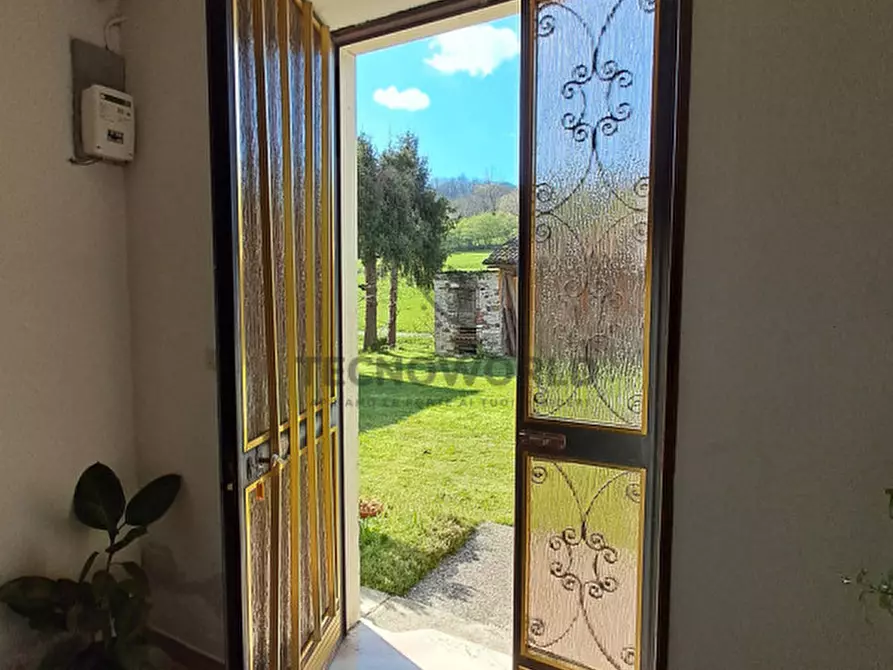 Immagine 2 di Casa bifamiliare in vendita  in via cazzola a San Vito Di Leguzzano