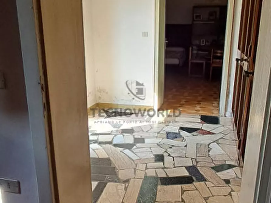Immagine 4 di Rustico / casale in vendita  in via cazzola a San Vito Di Leguzzano