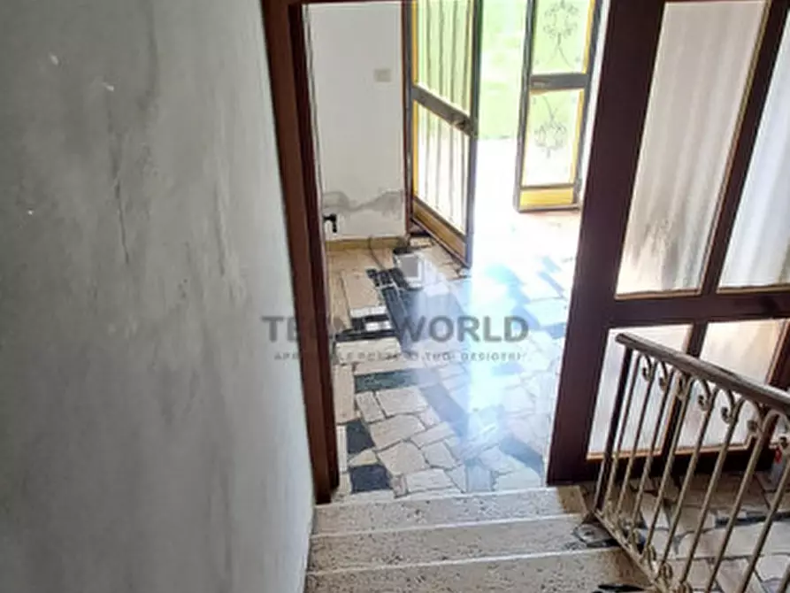 Immagine 6 di Casa bifamiliare in vendita  in via cazzola a San Vito Di Leguzzano