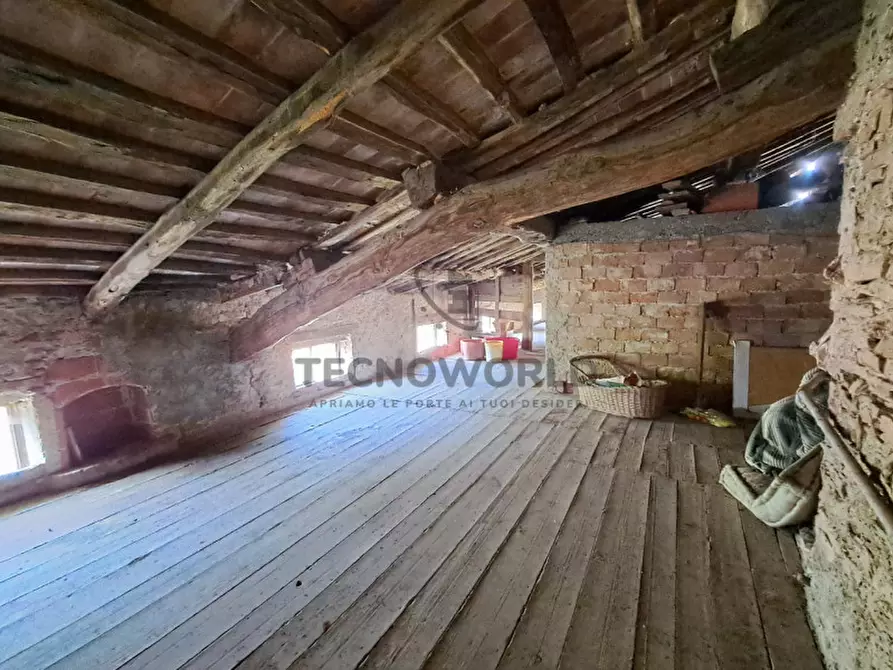 Immagine 19 di Rustico / casale in vendita  in via cazzola a San Vito Di Leguzzano