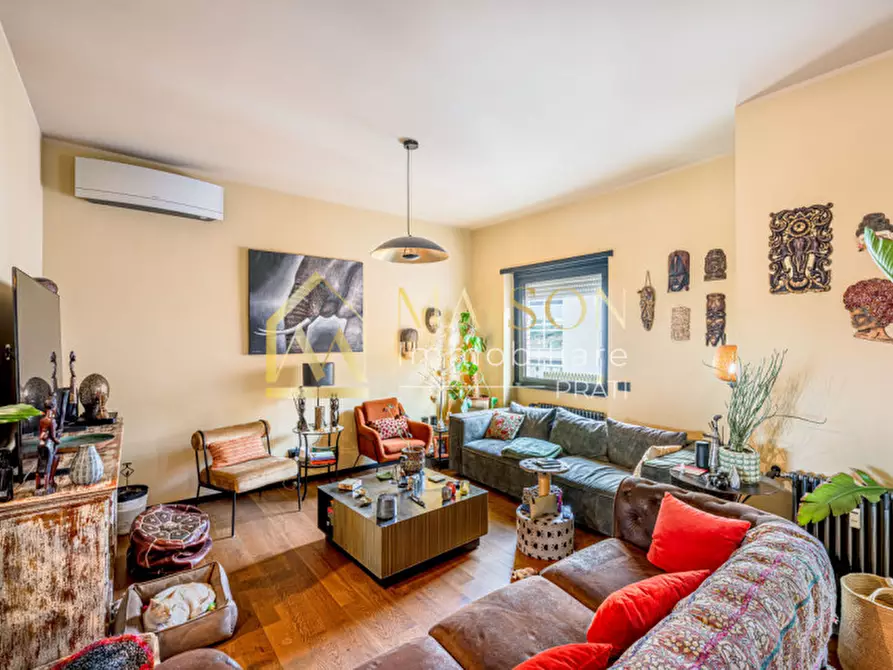 Immagine 3 di Appartamento in vendita  in Via Barisano da Trani a Roma