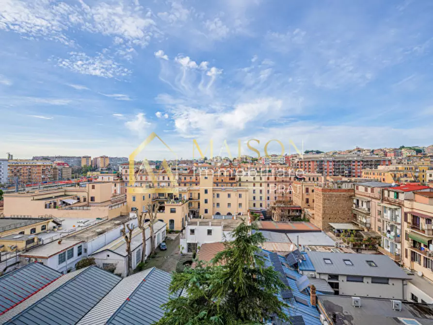 Immagine 27 di Appartamento in vendita  in Via Barisano da Trani a Roma