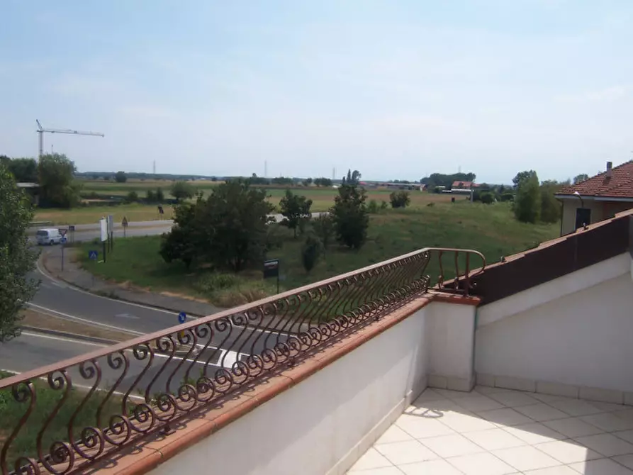 Immagine 13 di Appartamento in vendita  in Strada Stupinigi n.79 a Orbassano