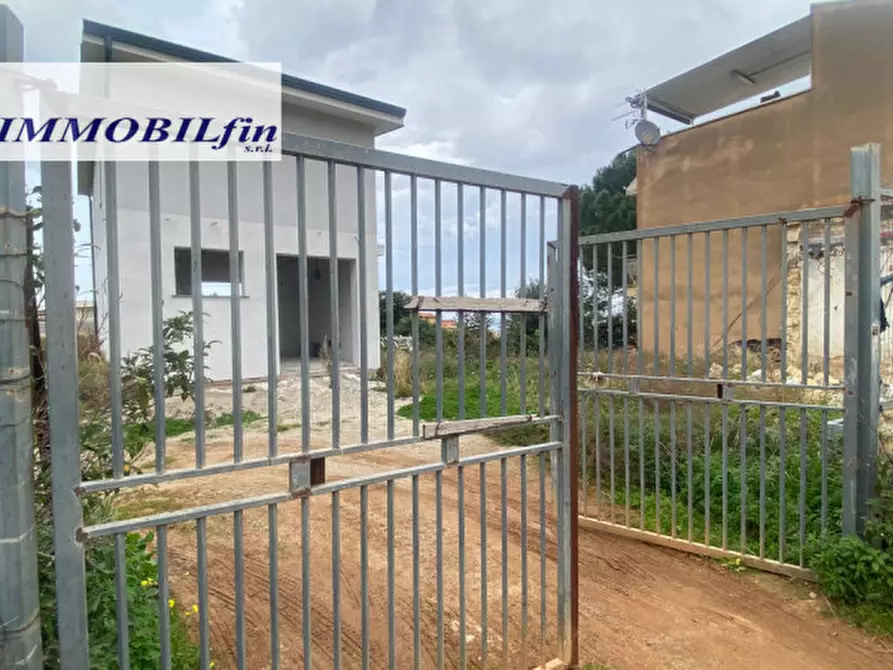 Immagine 8 di Villa in vendita  in VIA ALONGI a Misilmeri