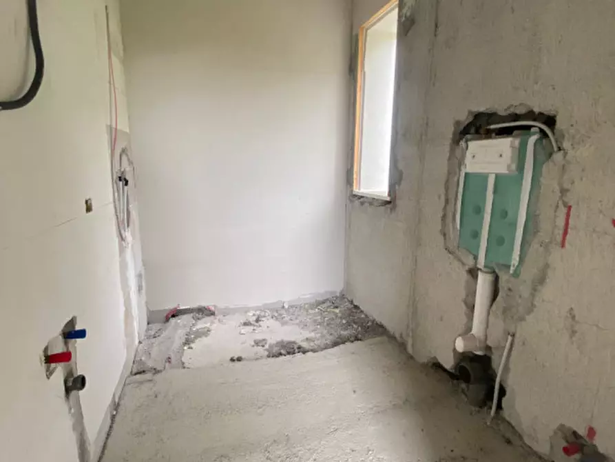 Immagine 29 di Villa in vendita  in VIA ALONGI a Misilmeri