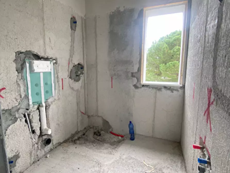 Immagine 30 di Villa in vendita  in VIA ALONGI a Misilmeri