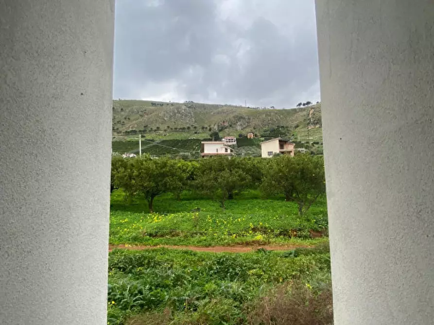 Immagine 32 di Villa in vendita  in VIA ALONGI a Misilmeri