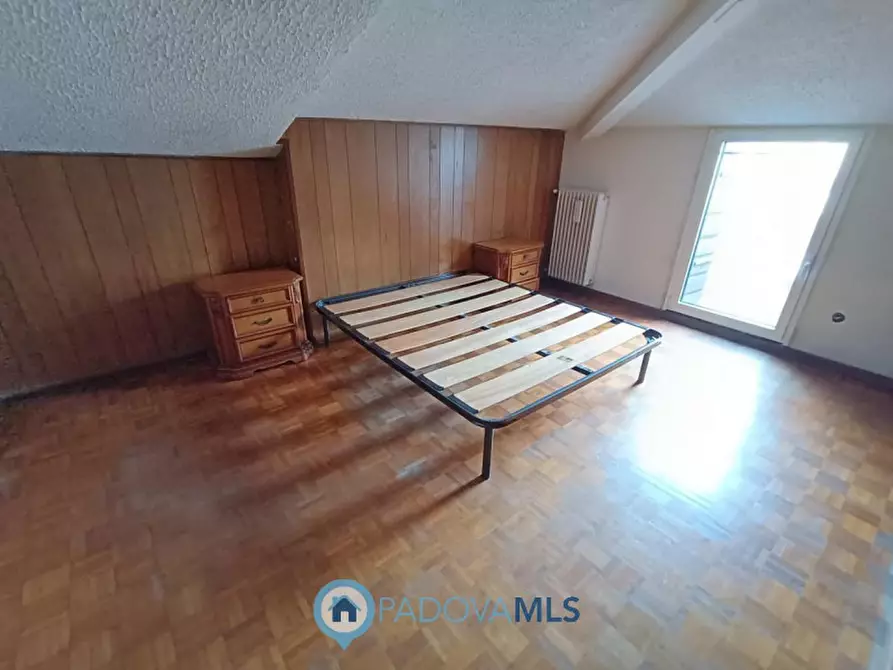 Immagine 11 di Appartamento in vendita  in Via Luigi Pastro 10 a Padova