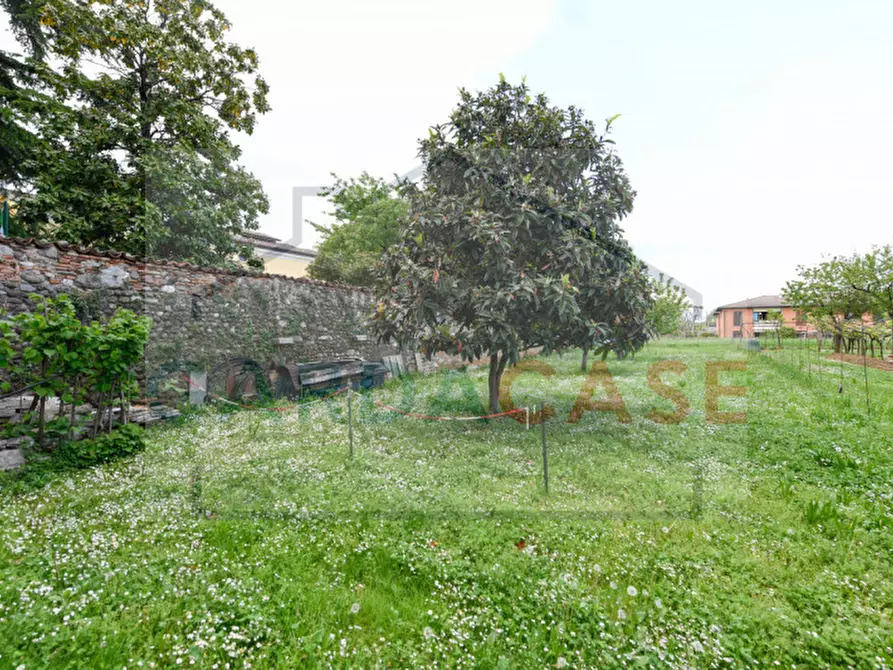 Immagine 10 di Rustico / casale in vendita  in Via Dante Alighieri a Castenedolo