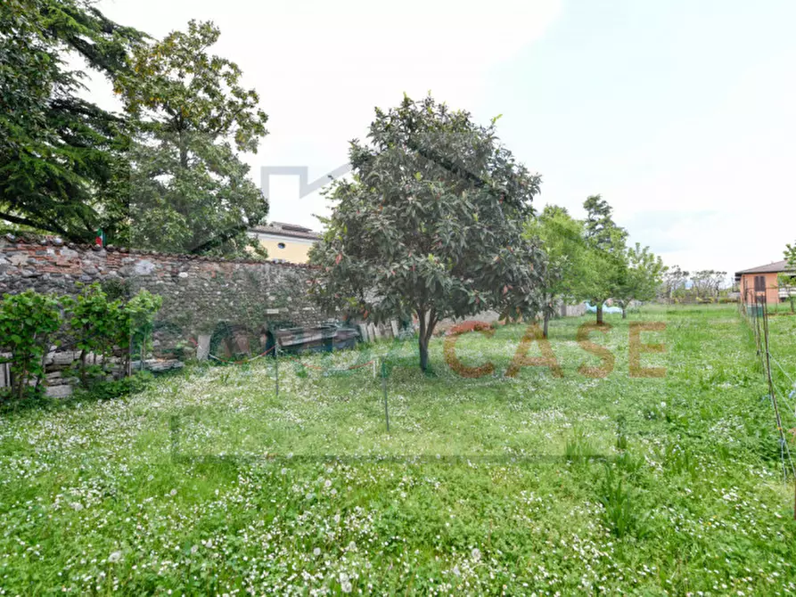 Immagine 11 di Rustico / casale in vendita  in Via Dante Alighieri a Castenedolo