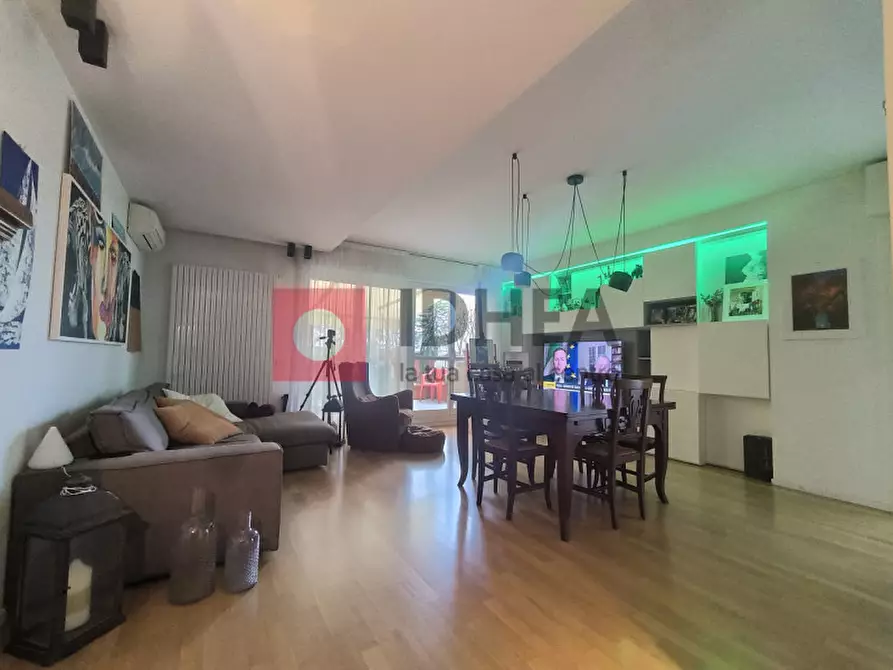 Immagine 1 di Appartamento in vendita  a Silea