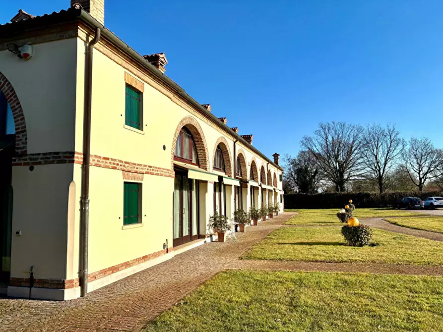 Immagine 1 di Villetta a schiera in vendita  in Via Selve a Selvazzano Dentro