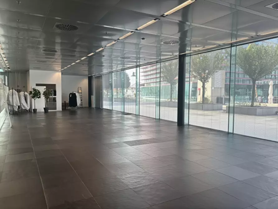 Immagine 4 di Ufficio in vendita  in Piazza Aldo Moro a Padova