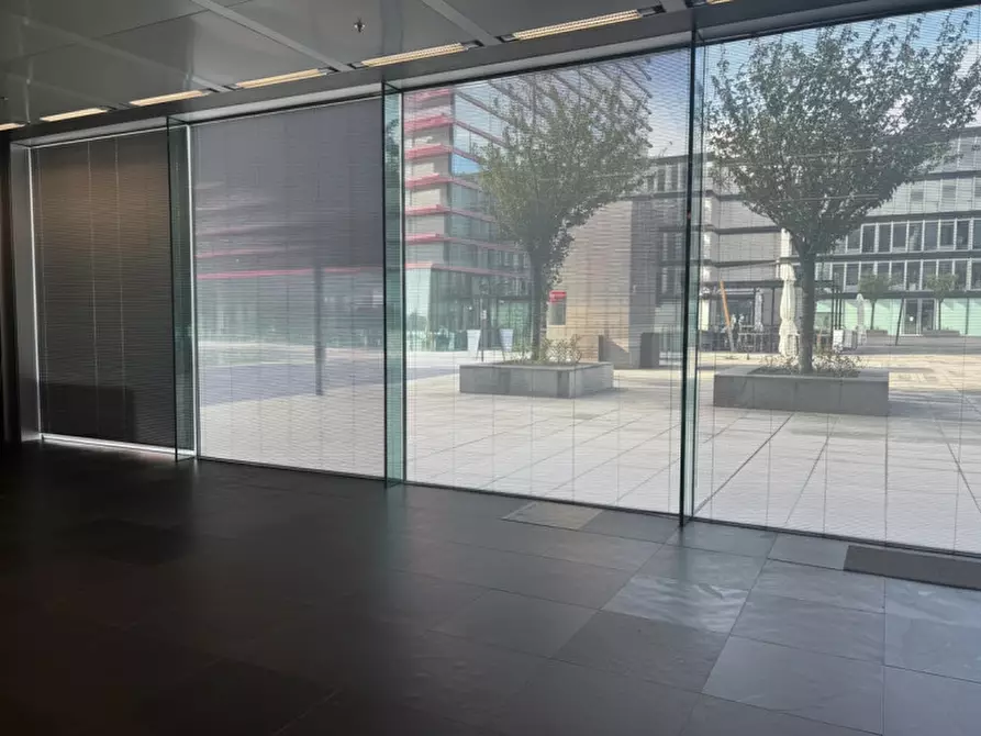 Immagine 5 di Ufficio in vendita  in Piazza Aldo Moro a Padova