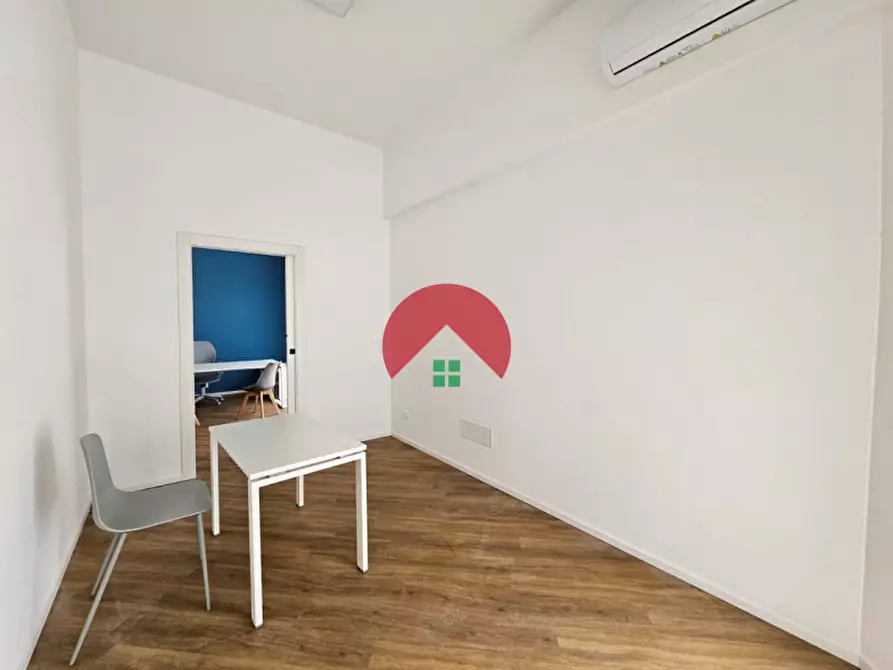 Immagine 4 di Ufficio in affitto  in via leonardo da vinci a Matera
