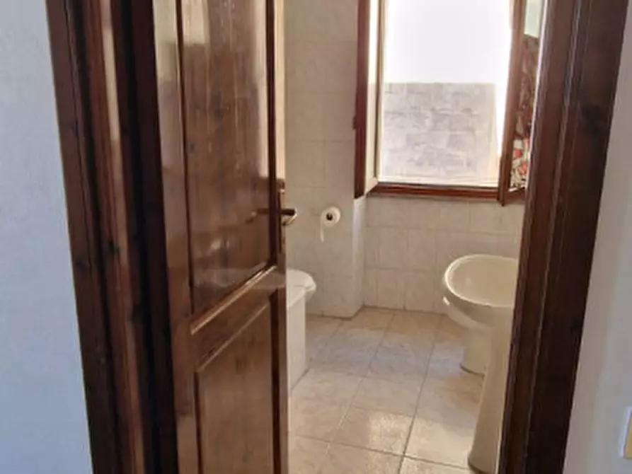 Immagine 10 di Appartamento in vendita  in Via Amsicora, 18 a Sassari