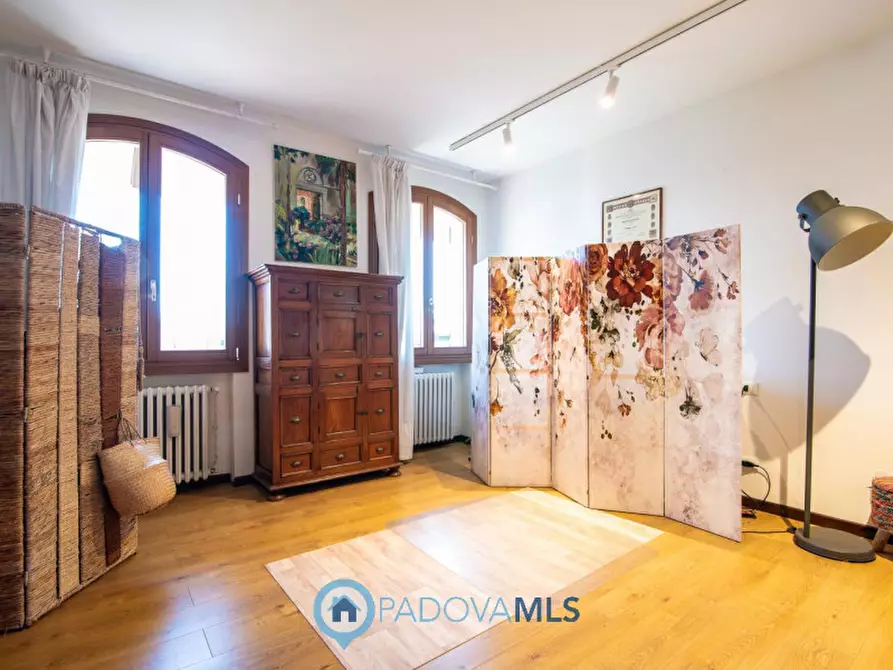 Immagine 15 di Casa bifamiliare in vendita  in Via Bari,5 a Padova