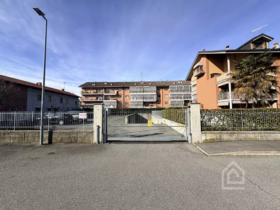 Immagine 7 di Garage in vendita  in Via Favorita 137 a Chivasso