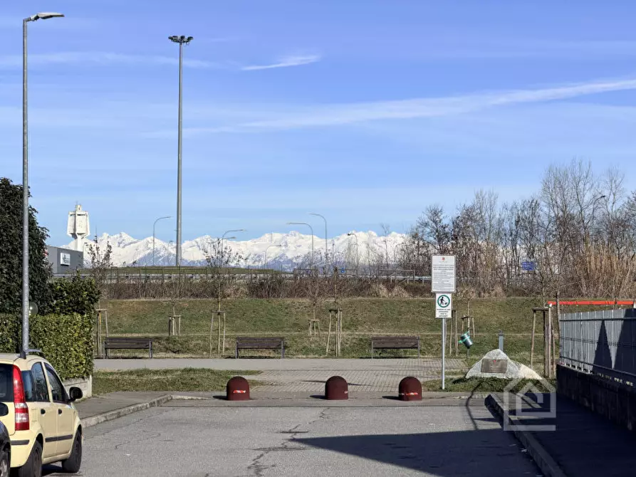 Immagine 19 di Garage in vendita  in Via Favorita 137 a Chivasso