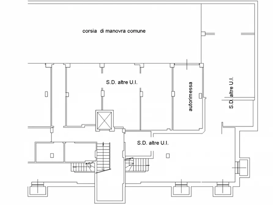 Immagine 24 di Garage in vendita  in Via Favorita 137 a Chivasso