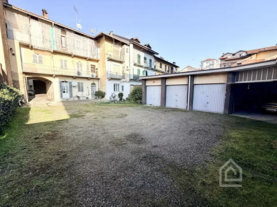 Immagine 10 di Garage in vendita  in Via Caduti per la Libertà 34 a Chivasso