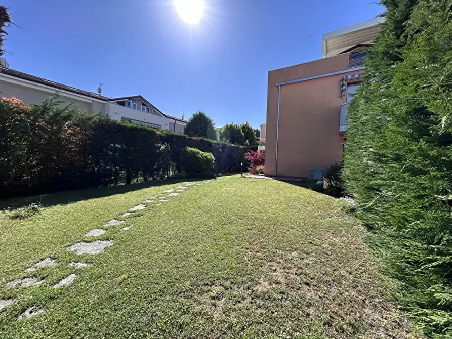 Immagine 30 di Appartamento in vendita  in Via San Pio X a Abano Terme