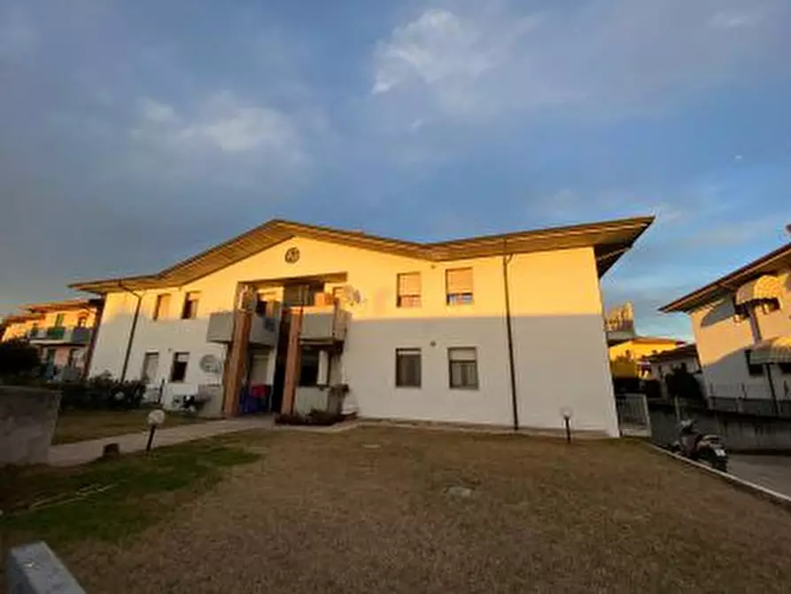 Immagine 1 di Appartamento in vendita  in Via Bellini a Oppeano