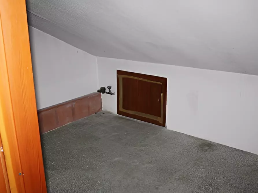 Immagine 3 di Appartamento in vendita  in Via Rocco Scotellaro a Lauria