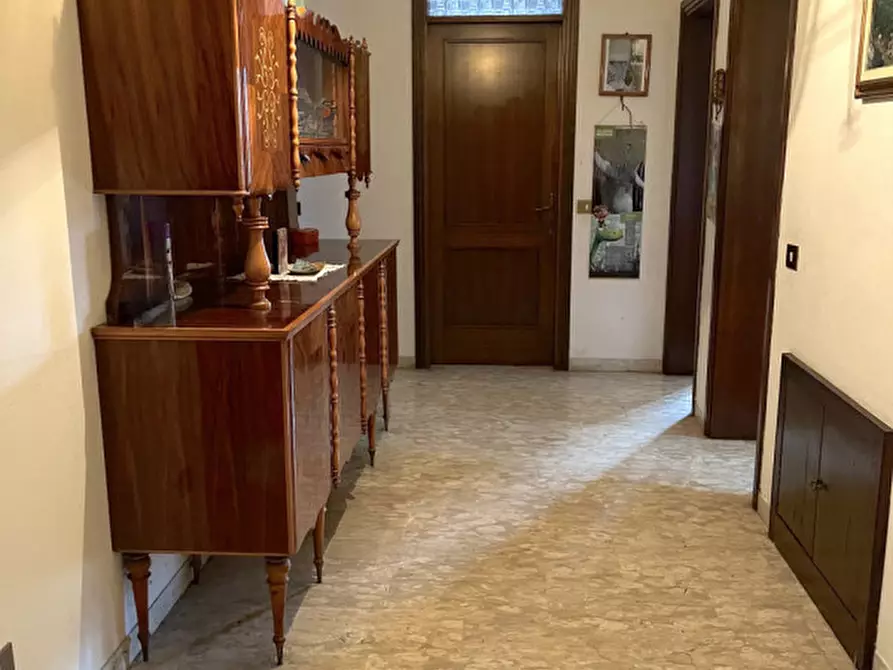 Immagine 3 di Casa indipendente in vendita  a Campolongo Maggiore