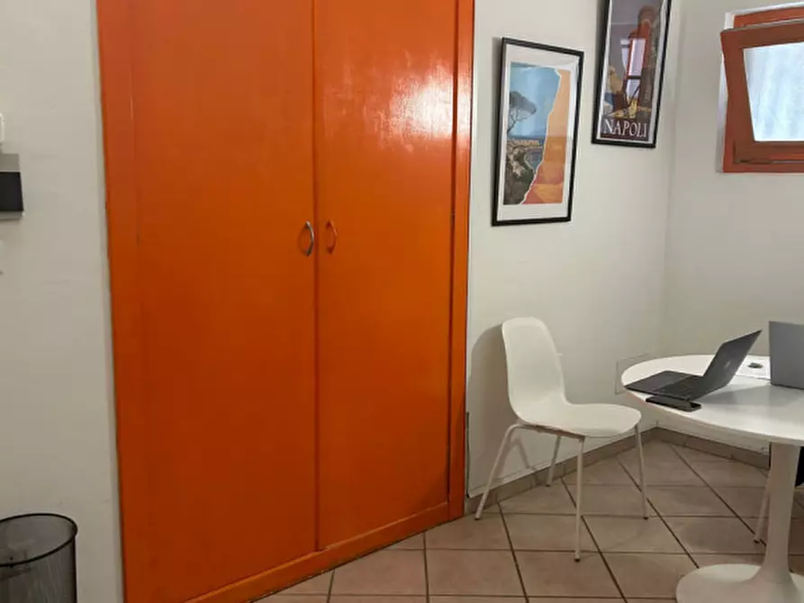 Immagine 14 di Appartamento in affitto  in via Foria 33 a Napoli