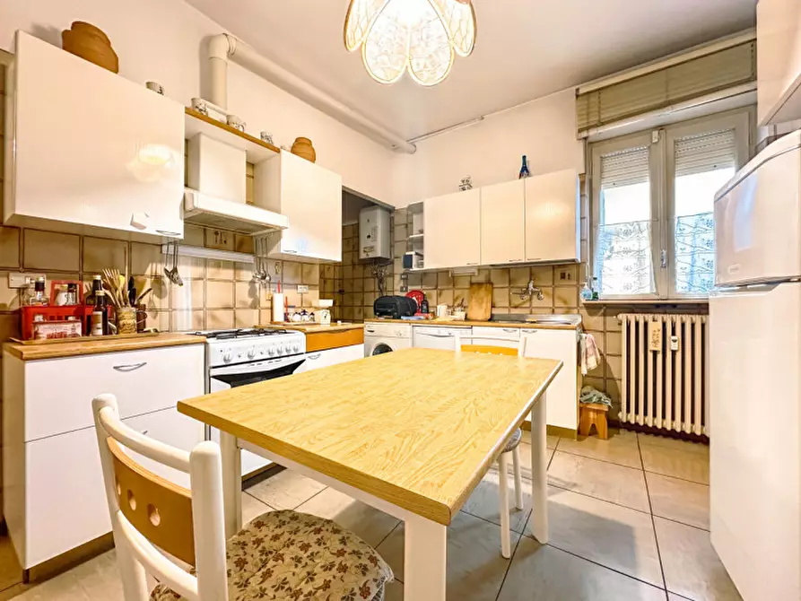 Immagine 3 di Appartamento in vendita  in Via Roma, 15 a Gattinara